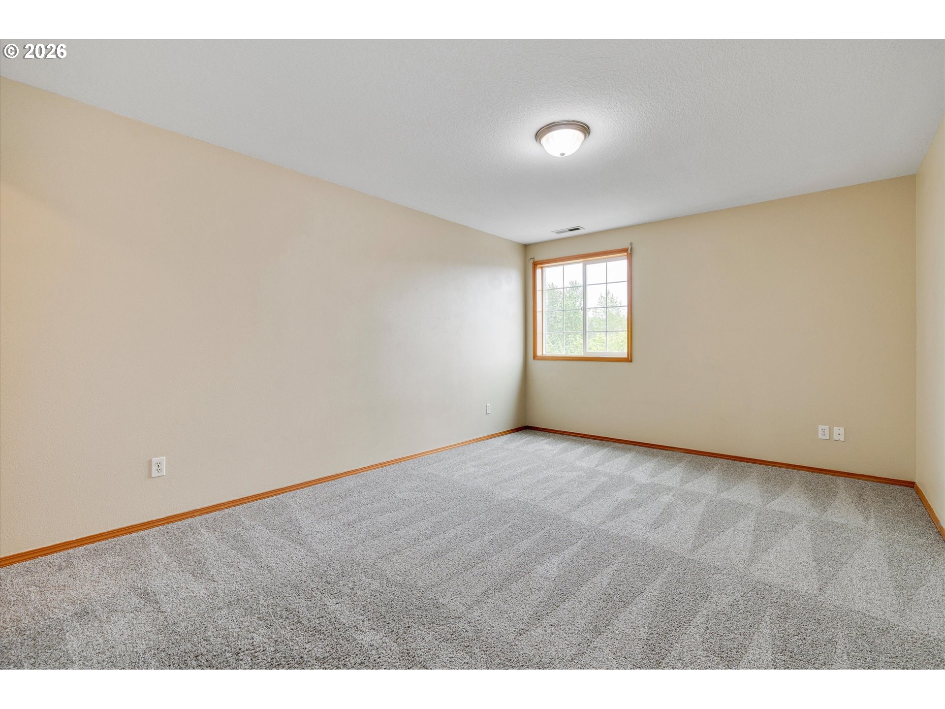 16809 Southeast Davidoff Way Damascus, OR 97089 - Photo 25 of 41 Bedroom