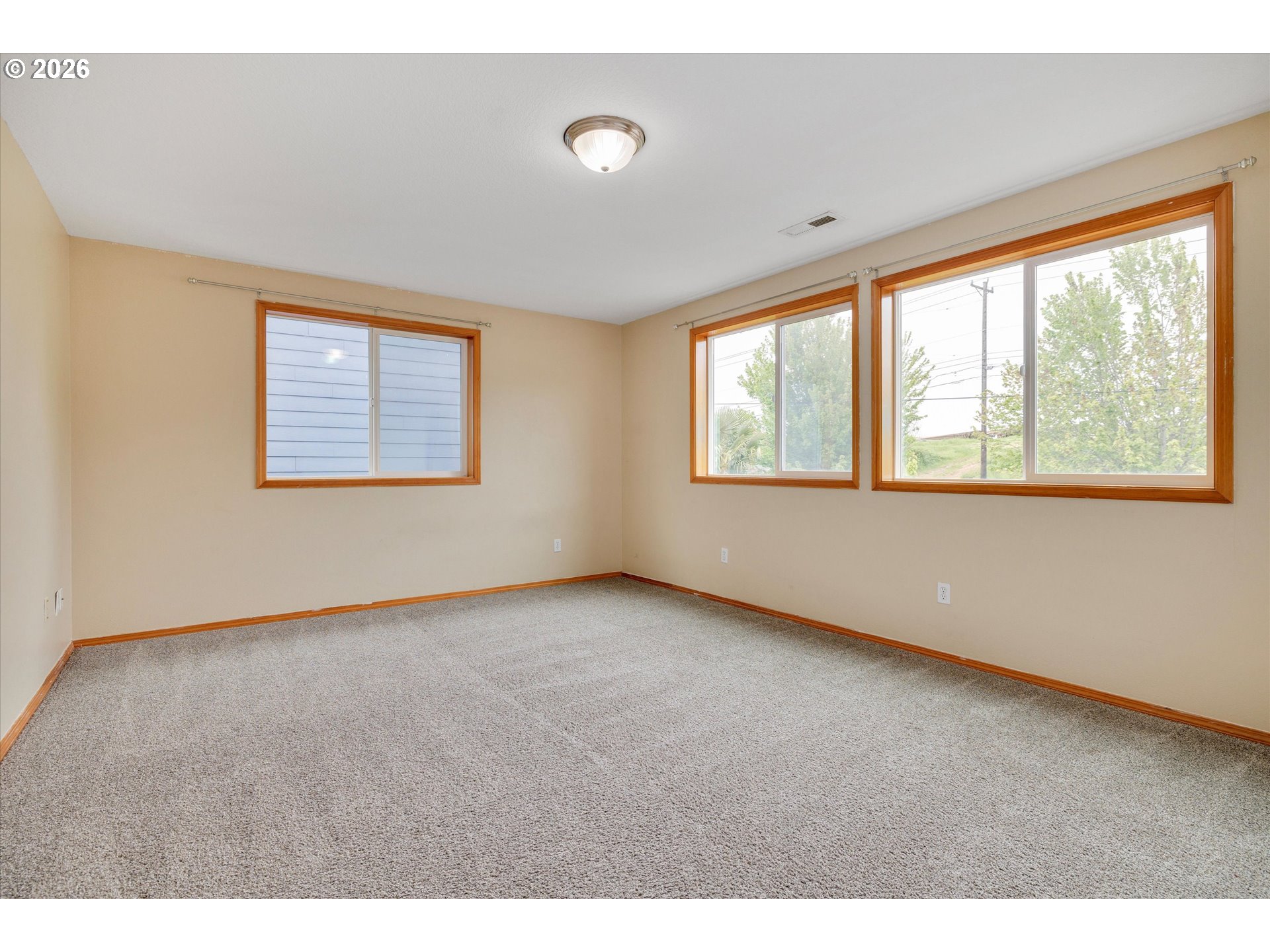 16809 Southeast Davidoff Way Damascus, OR 97089 - Photo 32 of 41 Bedroom