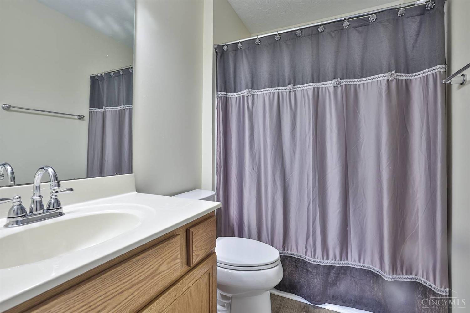 4563 Foley Road, Unit 6 Cincinnati, OH 45238 - Photo 15 of 23 Gallery Image 15