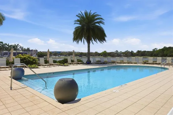 $1,300,000 | 10510 Boardwalk Loop, Unit 602, Lakewood Ranch, FL 34202