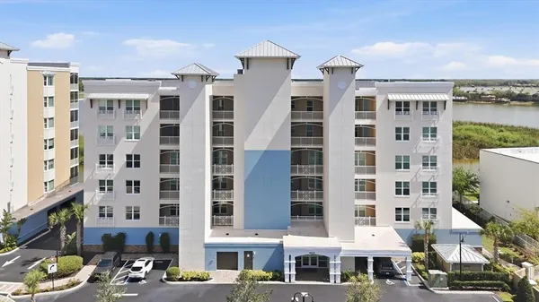 $1,300,000 | 10510 Boardwalk Loop, Unit 602, Lakewood Ranch, FL 34202