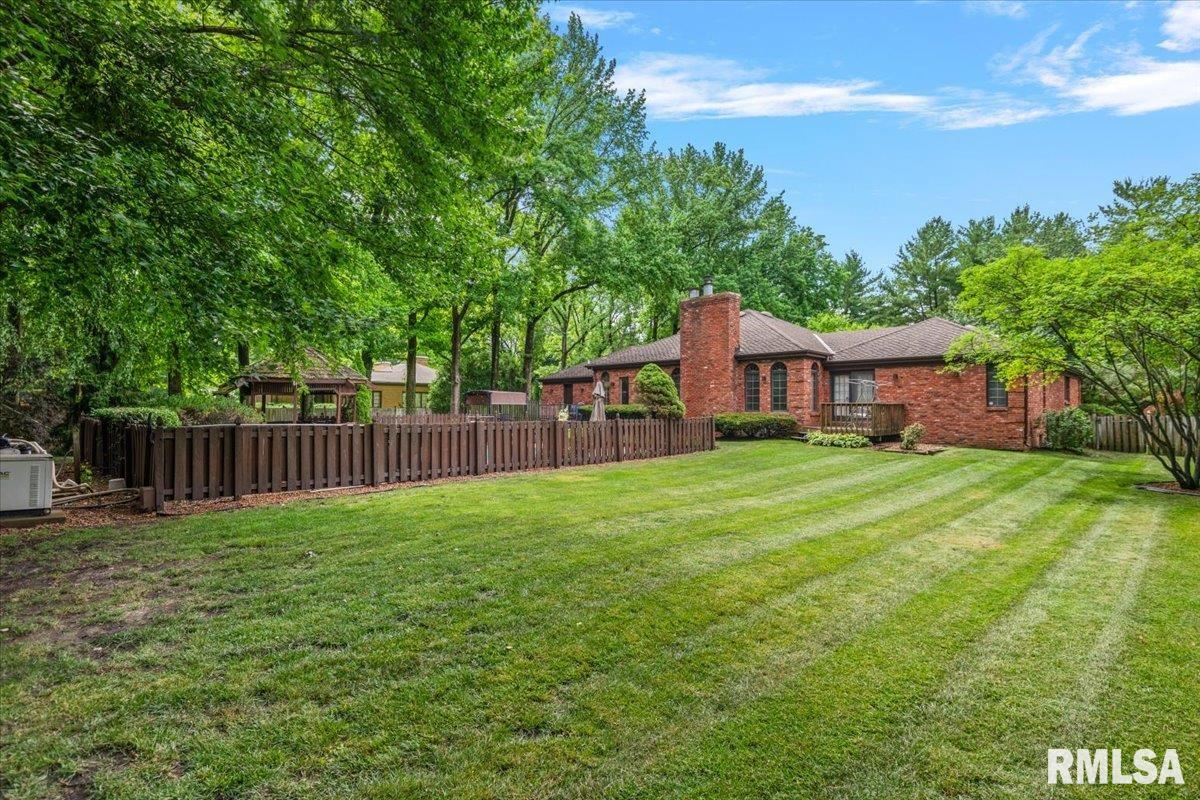 2223 Cardinal Drive Springfield, IL 62704 - Photo 75 of 92