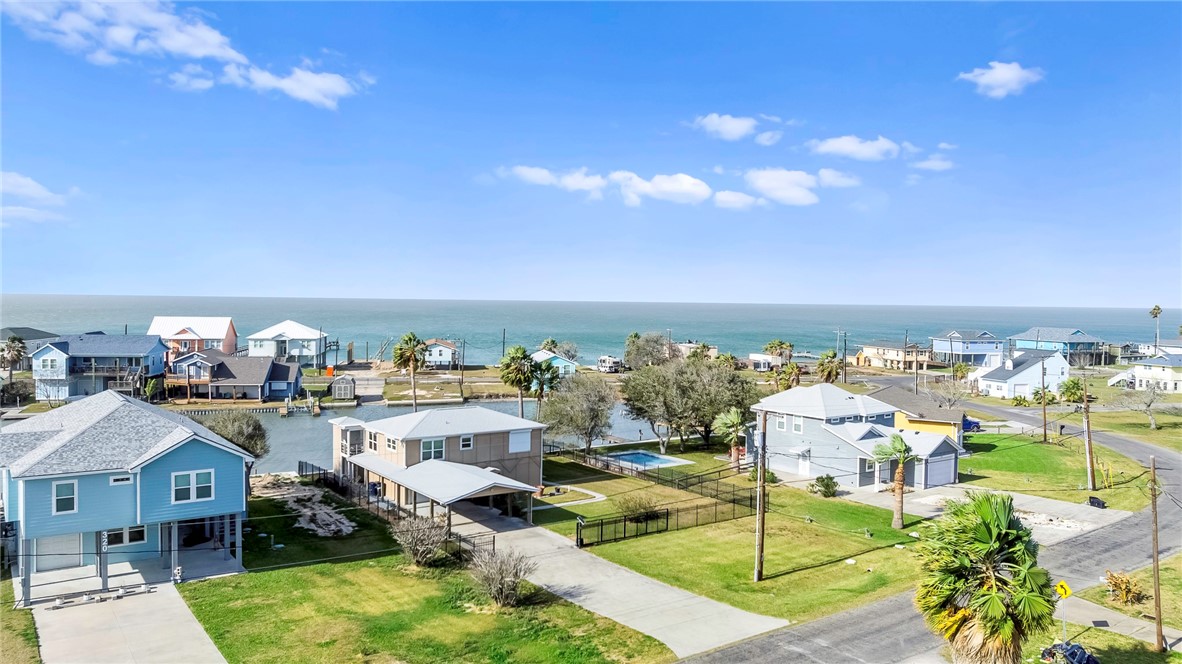 316 Copano Ridge Road Rockport, TX 78382 - Photo 33 of 37