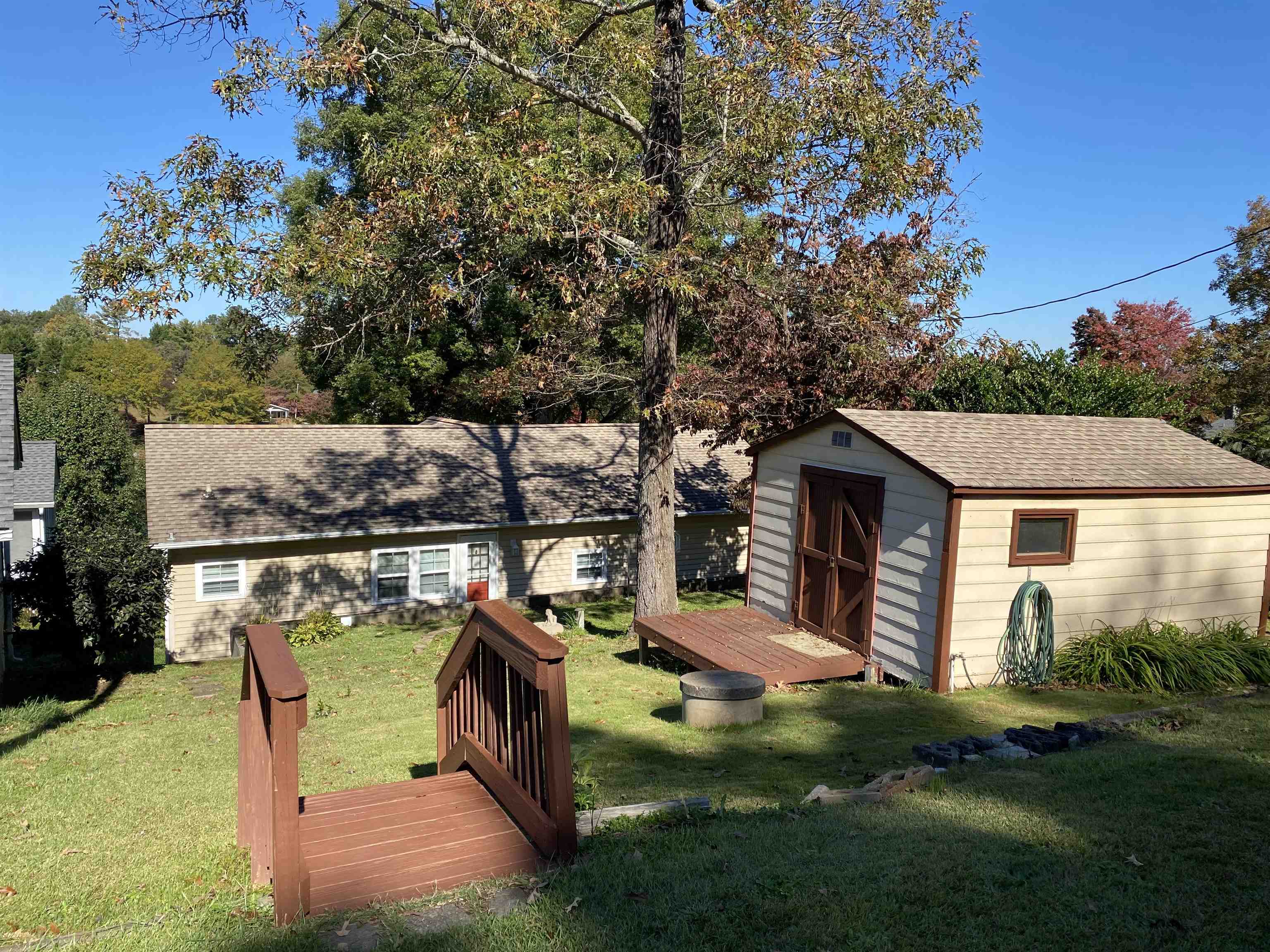 329 Fagan Drive Inman, SC 29349 - Photo 2 of 25
