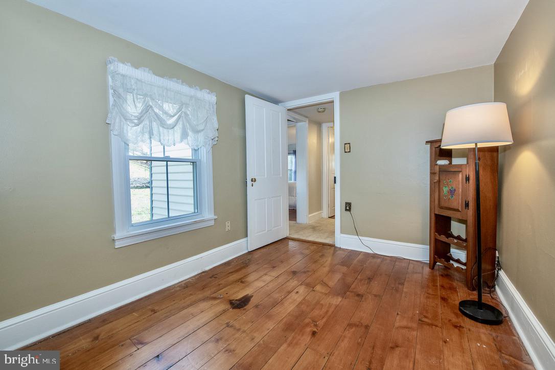 295 Balligomingo Road Conshohocken, PA 19428 - Photo 14 of 27 2nd Bedroom