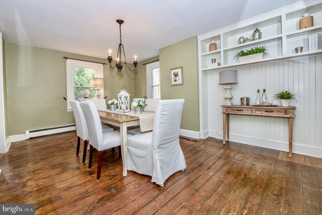 295 Balligomingo Road Conshohocken, PA 19428 - Photo 5 of 27 Dining Room open shelving