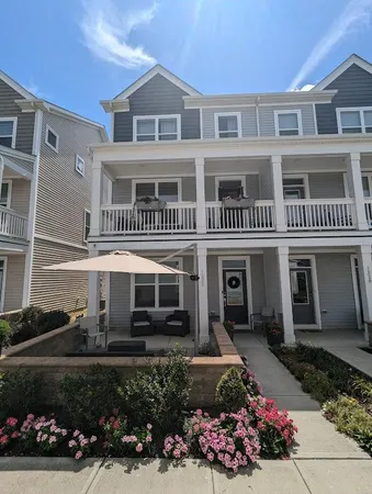 $479,900 | 1222 North Grant Avenue, Unit H, Columbus, OH 43201