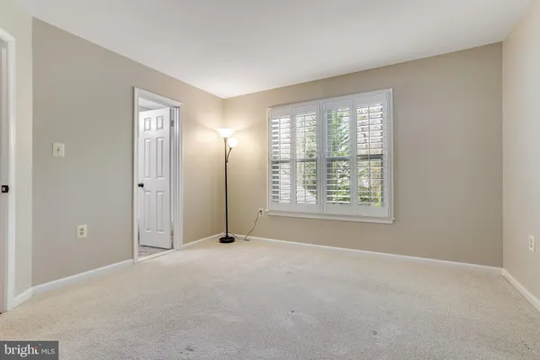 $1,175,000 | 714 Old Hunt Way, Herndon, VA 20170