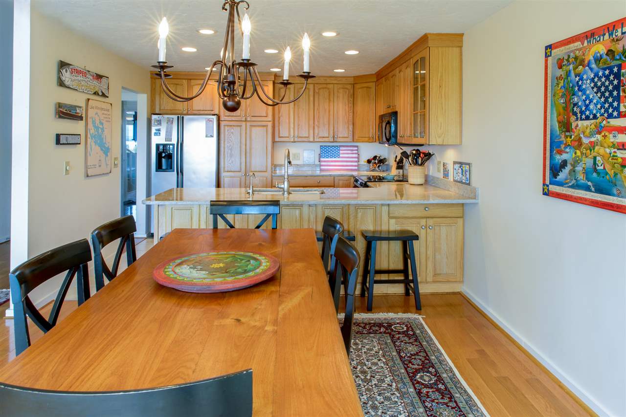 32 Topside Road, Unit 3 Moultonborough, NH 03254 - Photo 5 of 38 Gallery Image 5