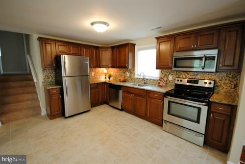 2500 Lincrest Road Joppa, MD 21085 - Photo 5 of 30 Kitchen
