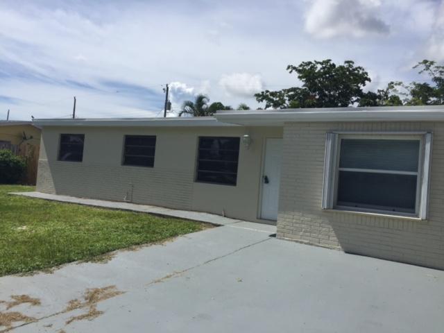 3592 Gull Road Palm Beach Gardens, FL 33410 - Photo 3 of 20 IMG_9567