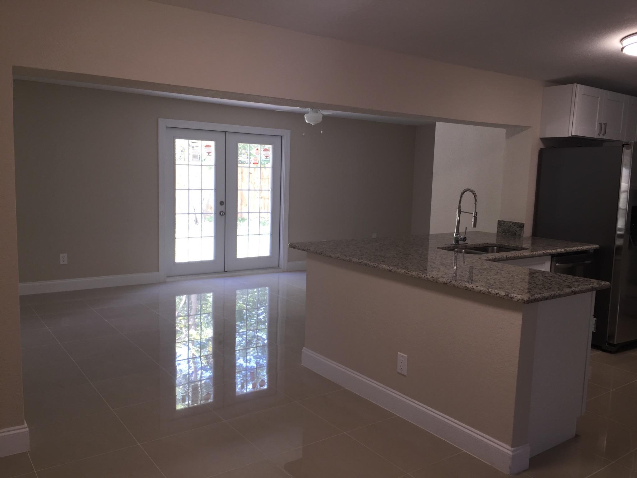 3592 Gull Road Palm Beach Gardens, FL 33410 - Photo 5 of 20 IMG_9561