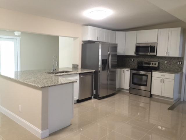 3592 Gull Road Palm Beach Gardens, FL 33410 - Photo 6 of 20 IMG_9544