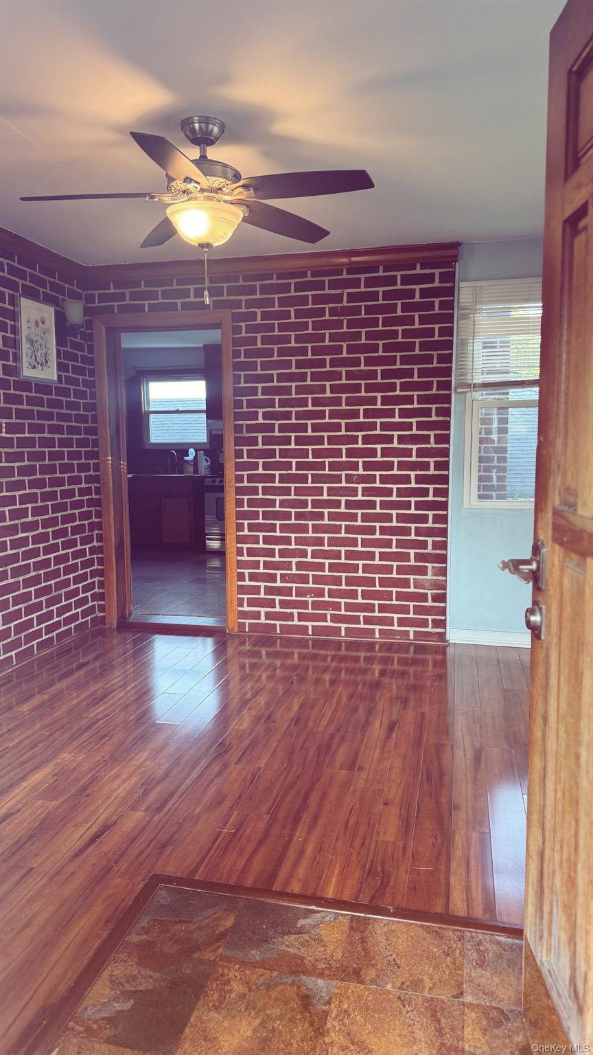 65 Huntsbridge Road Yonkers, NY 10704 - Photo 2 of 19