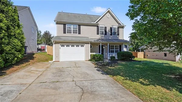 $274,900 | 4055 Creekside Court, Winston-Salem, NC 27127