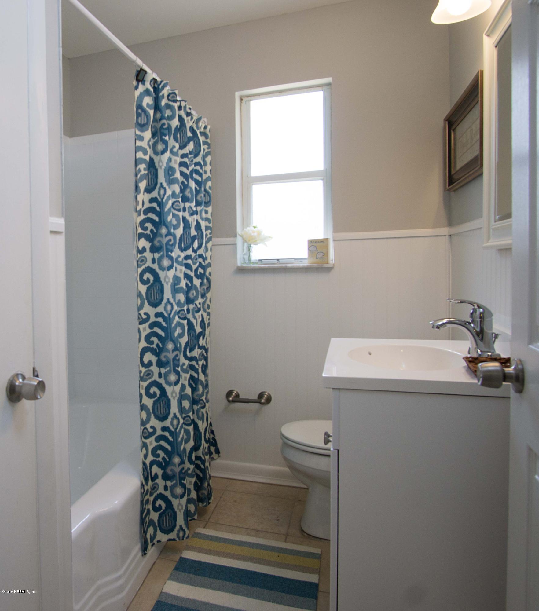 7540 Old Kings Road South Jacksonville, FL 32217 - Photo 16 of 22 16Bath 2