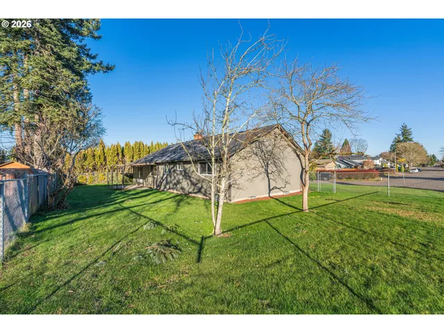 $500,000 | 10100 Northwest 23rd Avenue, Vancouver, WA 98685