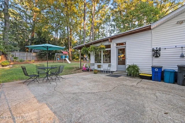 $298,000 | 3726 Greenwich Street, Jackson, MS 39216