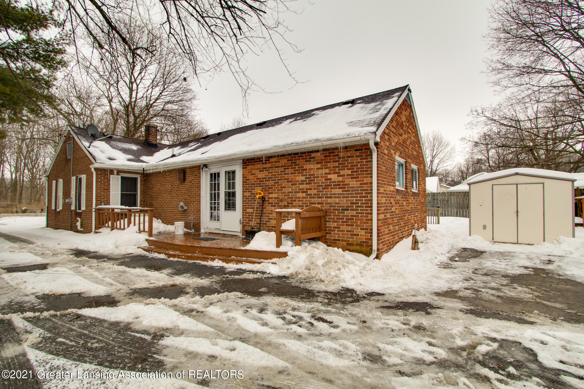 1895 North Aurelius Road Holt, MI 48842 - Photo 3 of 36 1895_Aurelius_CASSIE-34