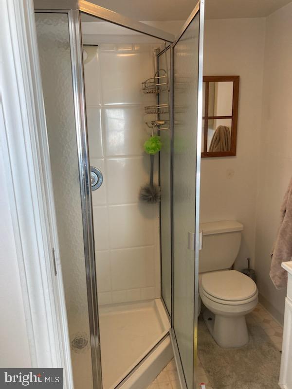 376 Amosland Road Holmes, PA 19043 - Photo 11 of 21 Bathroom