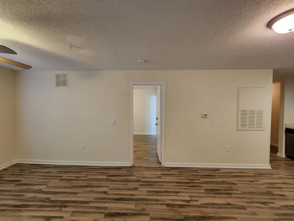 $1,250 | 3000 South Adams Street, Unit 214, Tallahassee, FL 32301