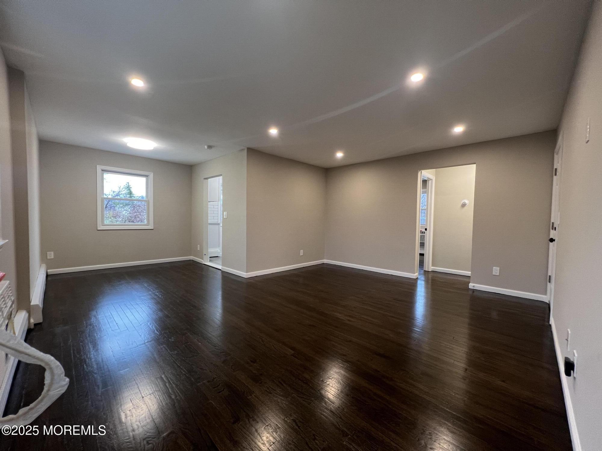 420 Cross Road, Unit B14 Matawan, NJ 07747 - Photo 4 of 11 IMG_6660