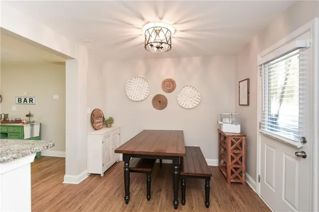 $359,900 | 5806 Stonehaven Drive Northwest, Kennesaw, GA 30152