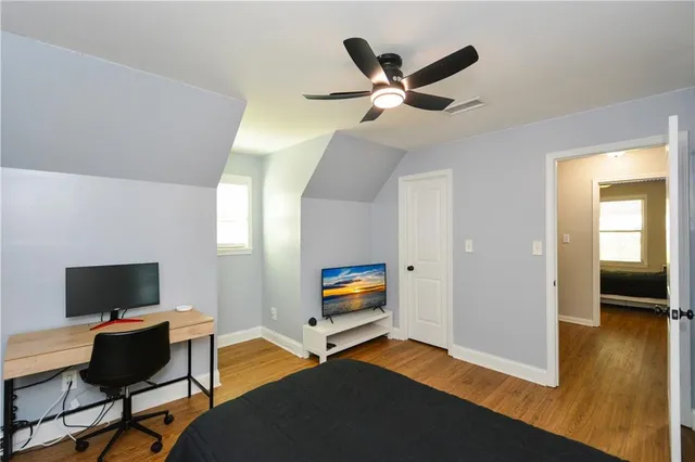 $359,900 | 5806 Stonehaven Drive Northwest, Kennesaw, GA 30152