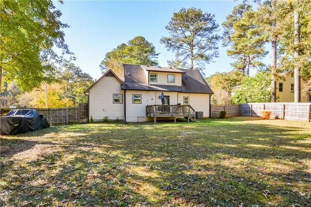 $359,900 | 5806 Stonehaven Drive Northwest, Kennesaw, GA 30152