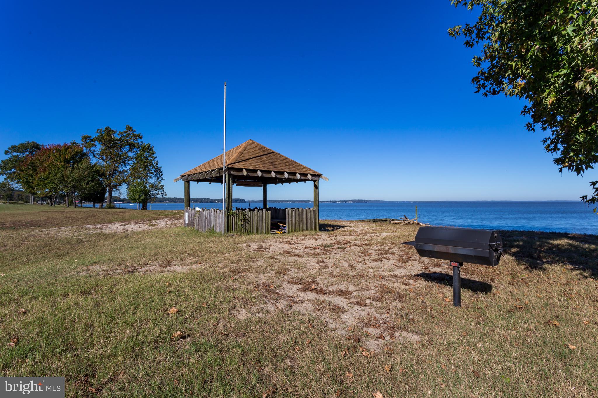 100 Marineview Road King George, VA 22485 - Photo 8 of 9 Community picnic area