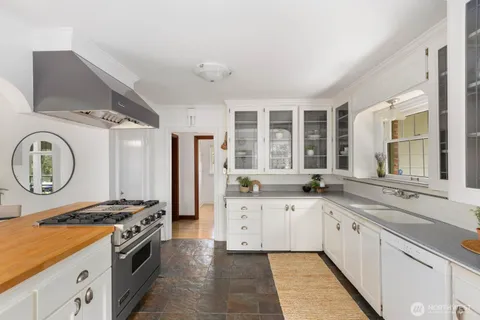 $1,650,000 | 1720 Knox Avenue, Bellingham, WA 98225