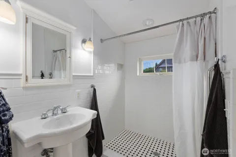 $1,650,000 | 1720 Knox Avenue, Bellingham, WA 98225