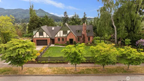 $1,650,000 | 1720 Knox Avenue, Bellingham, WA 98225