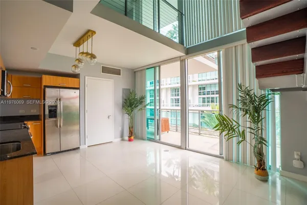 $2,875 | 350 South Miami Avenue, Unit 511, Miami, FL 33130