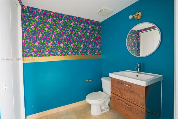 $2,875 | 350 South Miami Avenue, Unit 511, Miami, FL 33130