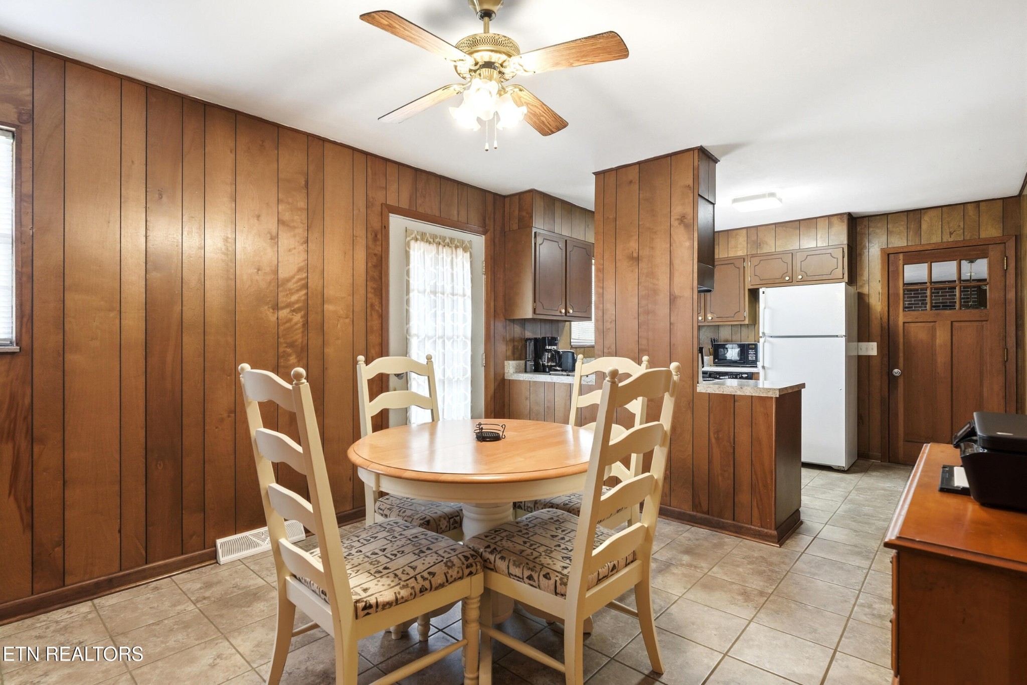 355 Crock Road Loudon, TN 37774 - Photo 12 of 46 Gallery Image 12