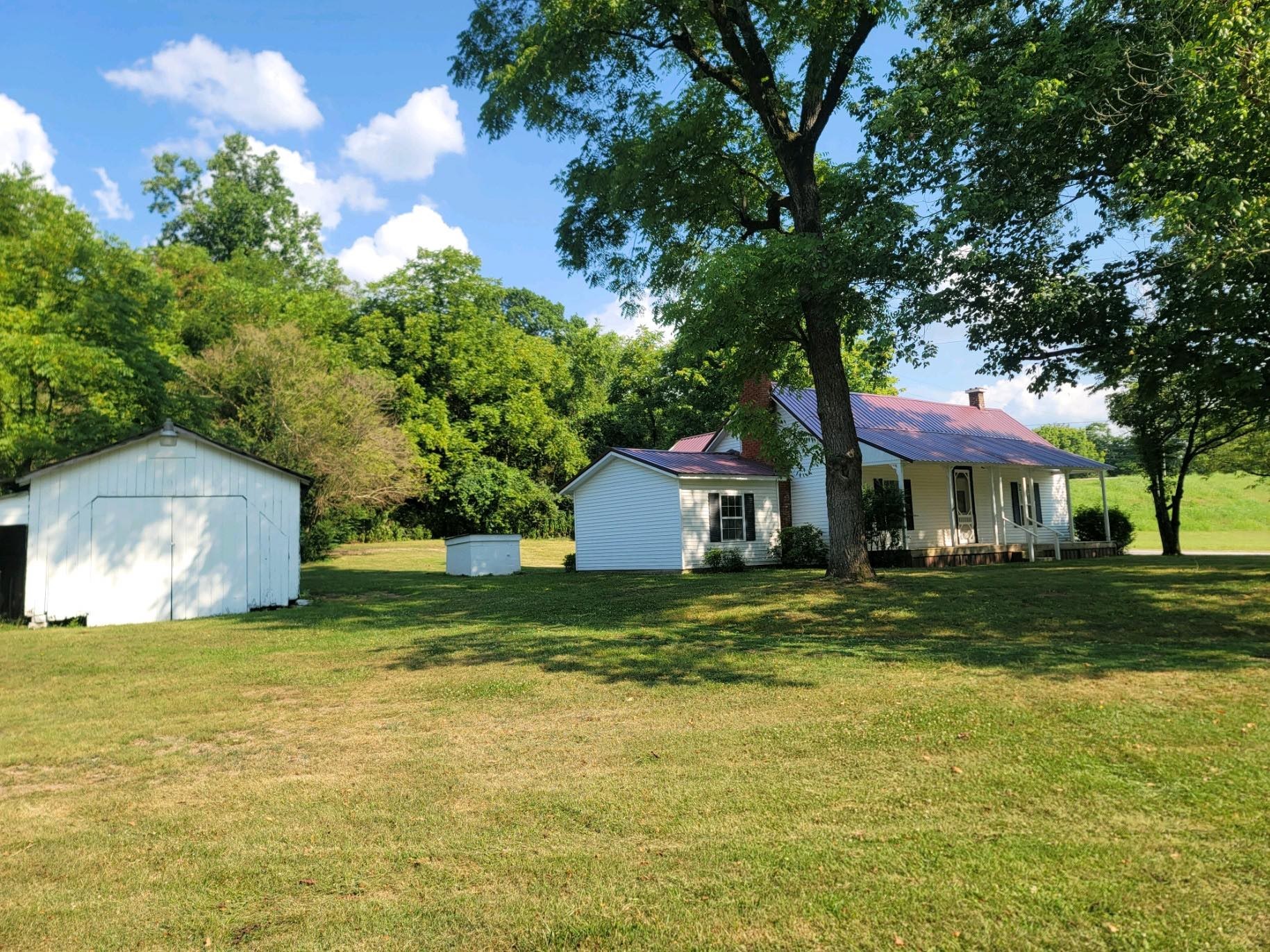 5 Little Salt Lick Road Pleasant Shade, TN 37145 - Photo 3 of 39