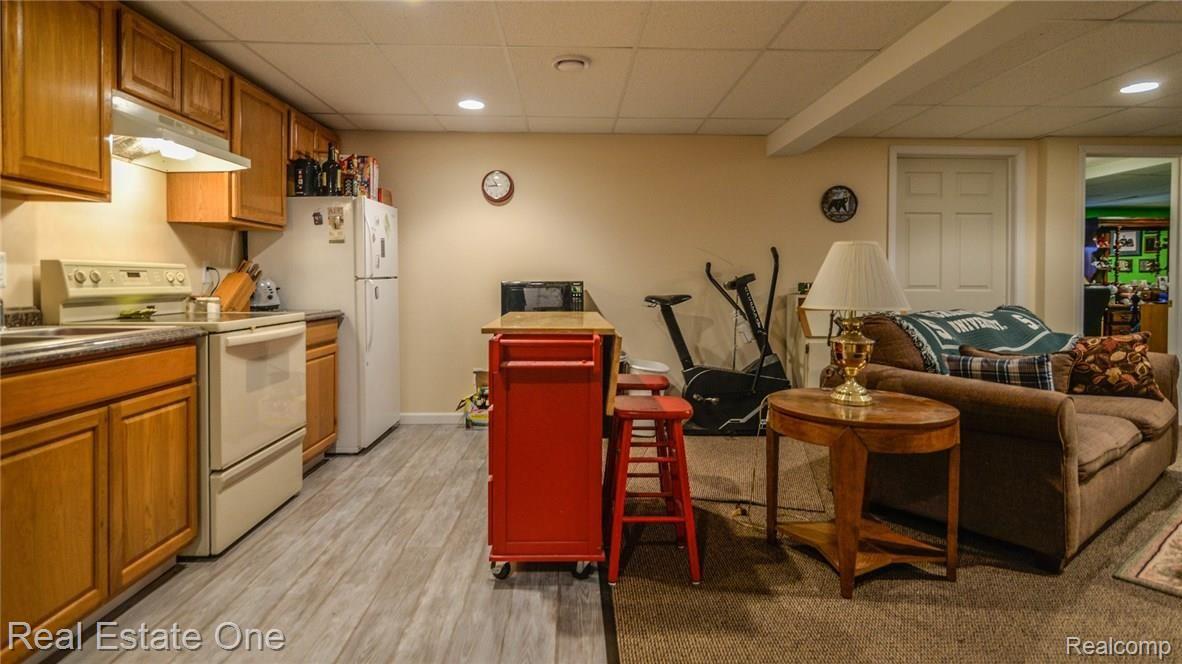 267 Wood Point Howell, MI 48843 - Photo 22 of 39 28_22.jpg