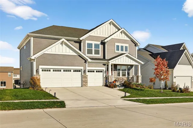 $665,000 | 434 Smithton Boulevard, O'Fallon, MO 63368