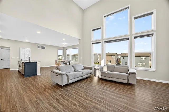 $665,000 | 434 Smithton Boulevard, O'Fallon, MO 63368