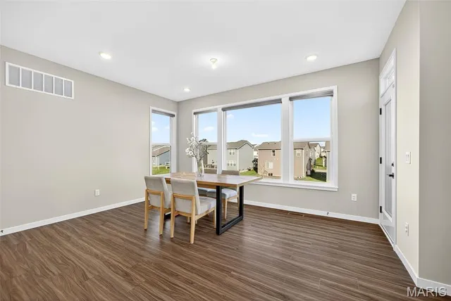 $665,000 | 434 Smithton Boulevard, O'Fallon, MO 63368