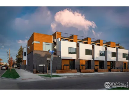 $1,570,000 | 2304 Pearl Street, Unit 2, Boulder, CO 80302