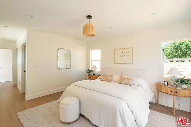 $1,495,000 | 4606 10th Avenue, Los Angeles, CA 90043