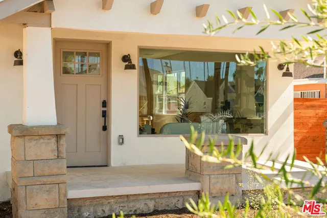 $1,495,000 | 4606 10th Avenue, Los Angeles, CA 90043