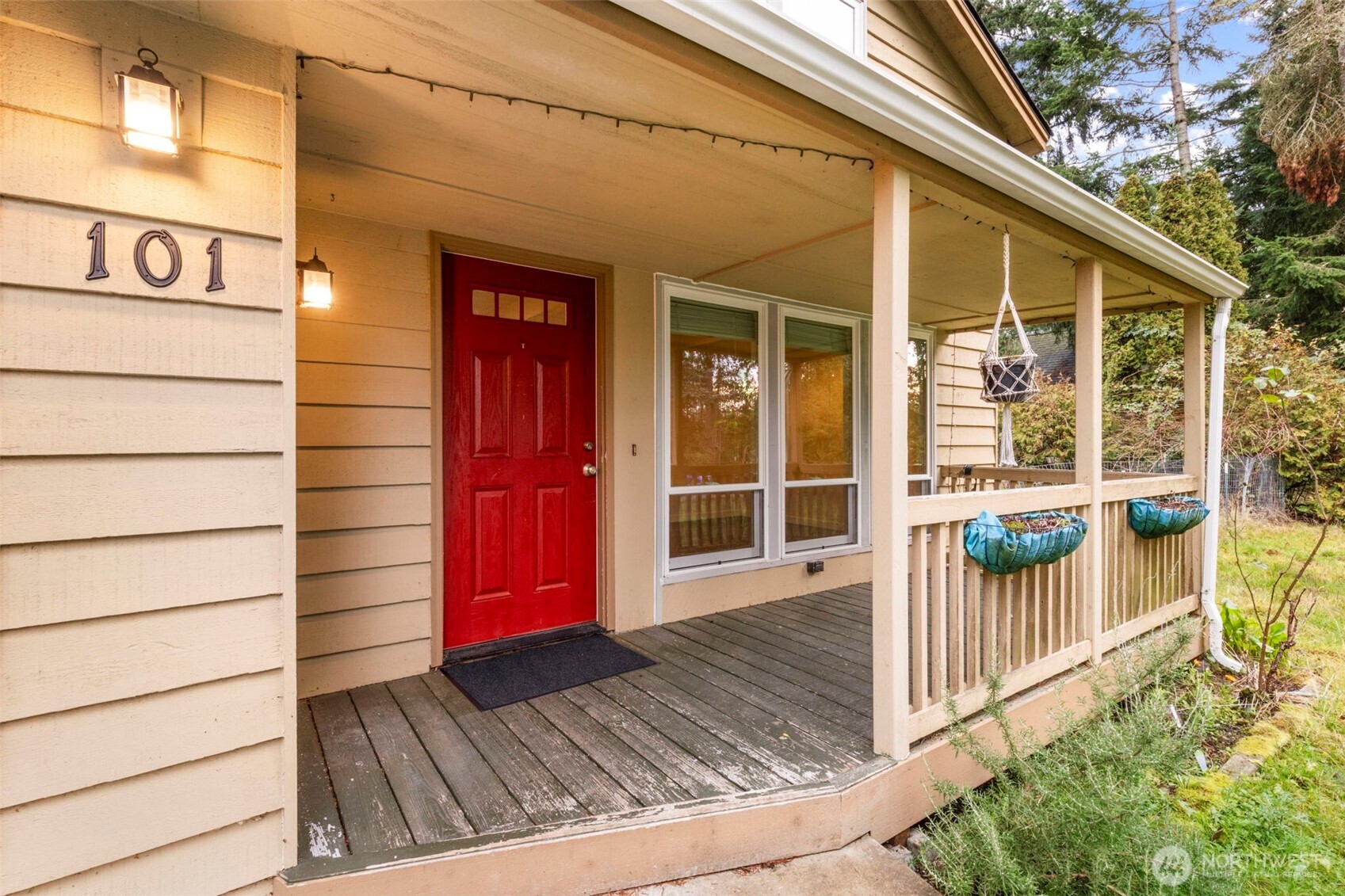 101 D Street Port Hadlock, WA 98339 - Photo 4 of 36 a view of a house with a door and wooden floor