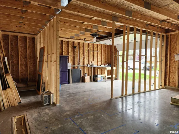 $29,500 | 711 North Madison Street, Lincoln, IL 62656