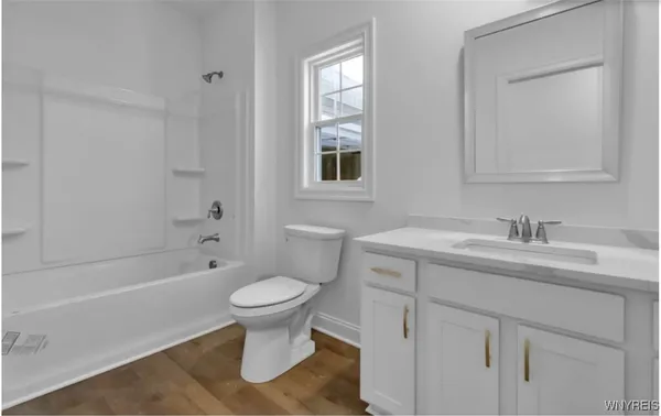 $519,900 | 5665 Southwestern Boulevard, Unit 14B, Hamburg, NY 14075