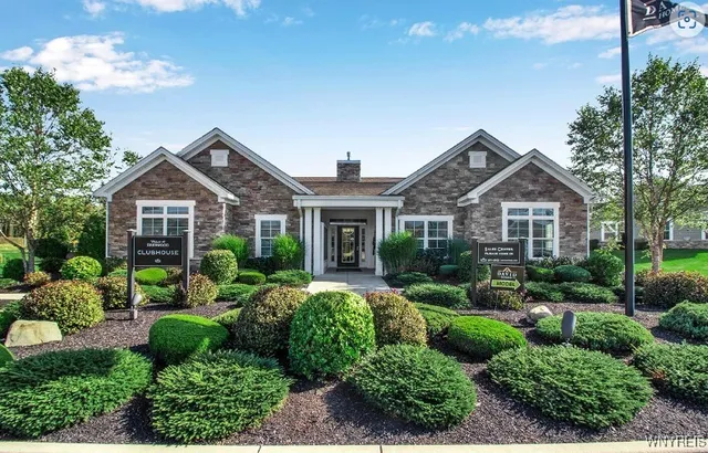 $519,900 | 5665 Southwestern Boulevard, Unit 14B, Hamburg, NY 14075