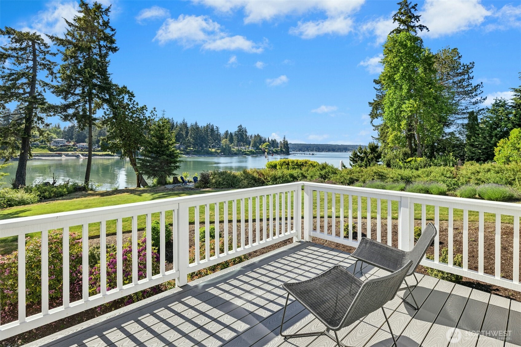 15809 Virginia Point Road Northeast Poulsbo, WA 98370 - Photo 17 of 37