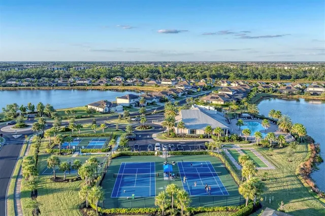 $780,000 | 18013 Polo Trail, Bradenton, FL 34211